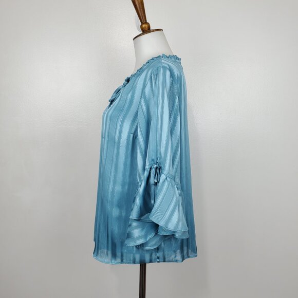 LC Lauren Conrad Feminine Pullover Bell Sleeve Turquoise Top Blouse Size XS - Picture 6 of 14